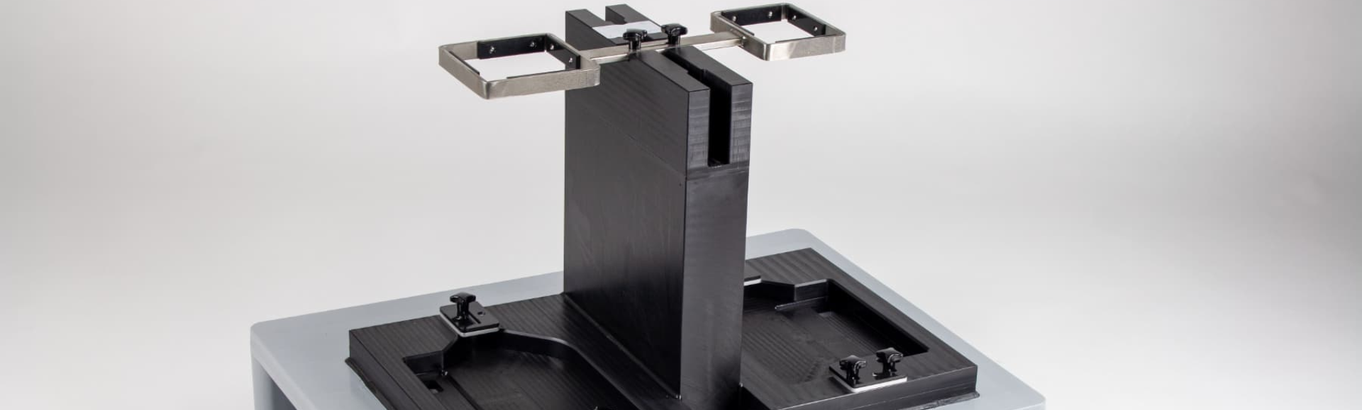 palette standard équipée d'un support de produit sur mesure