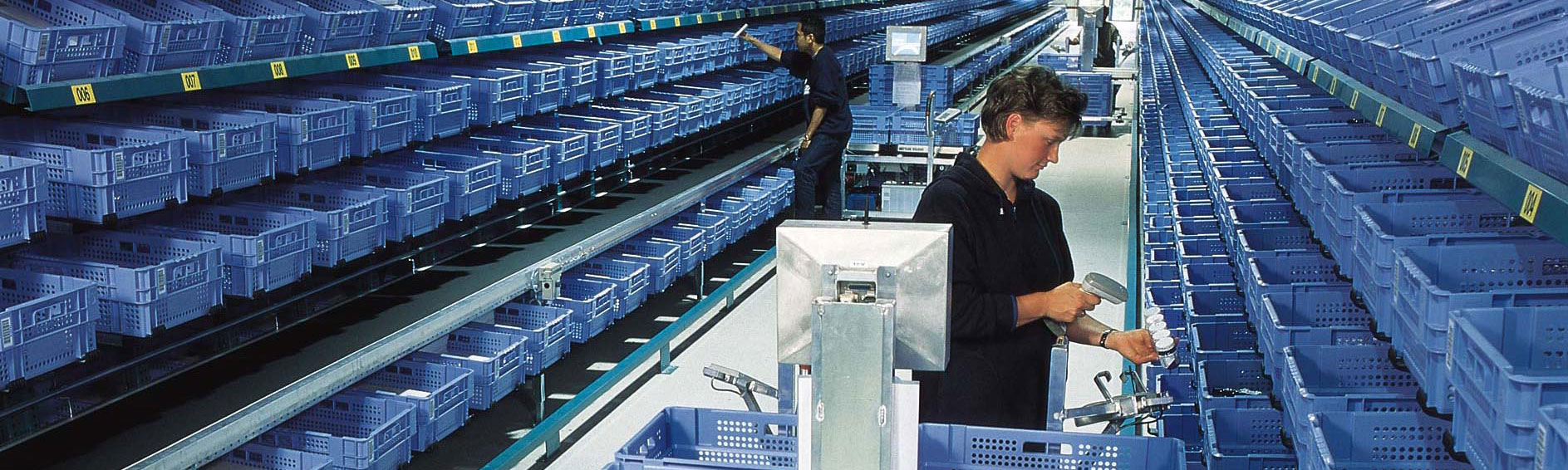 Bac empilable emboitable