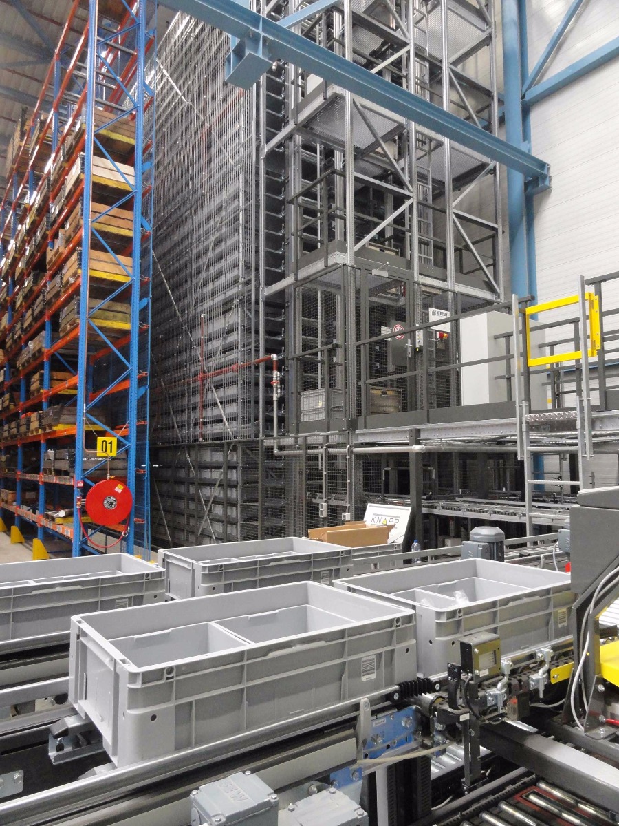 Engels-systeembak-NedTrain-4-lowres