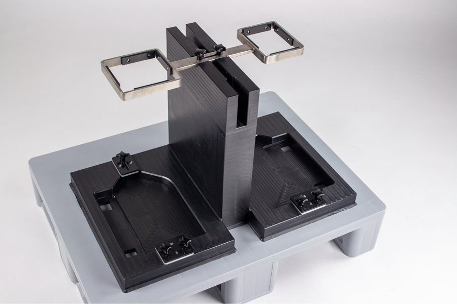 palette standard équipée d'un support de produit sur mesure